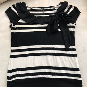 Maurice’s small dress top